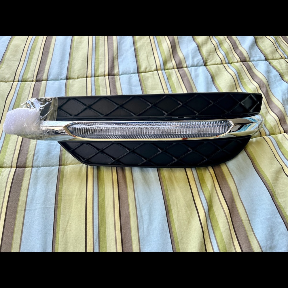 Mercedes Benz led daytime running lights